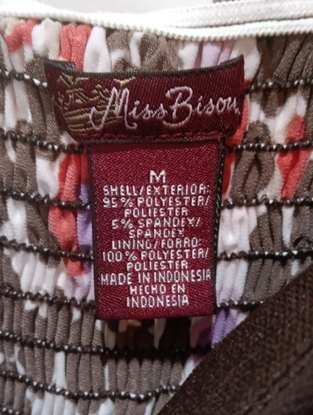 Miss Bisou flowing brown